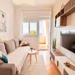 Beautiful In With House Sea View Daire *