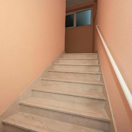 Apartment Front In With Wifi Igrane