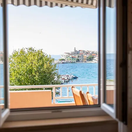 Daire Beautiful In With House Sea View *